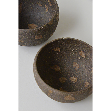 「No.12　加守田章二　炻碗 五客 / KAMODA Shoji　A set of 5 bowls, Unglazed Stoneware」の写真　その2