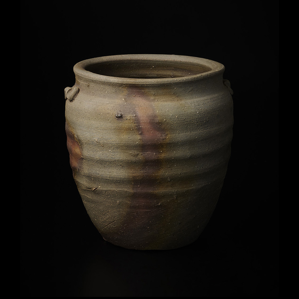 「No.12　金重陶陽　備前種壷水指 / KANESHIGE Toyo　Vessel (Water jar), Bizen, Tanetsubo shaped」の写真　その1