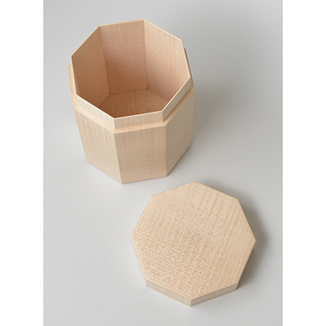 「No.3(DM)　楓八角錫象嵌茶箱 / Box for tea ustensils, Maple, Tin inlay」の写真　その3