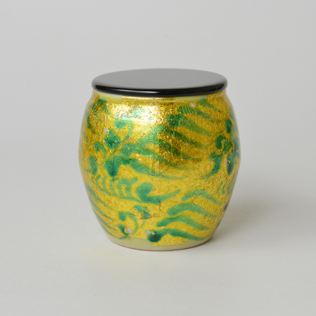 「No.8　加藤土師萌　釉裏金彩茶入 / KATO Hajime　Tea caddy, Underglazed gold」の写真　その1