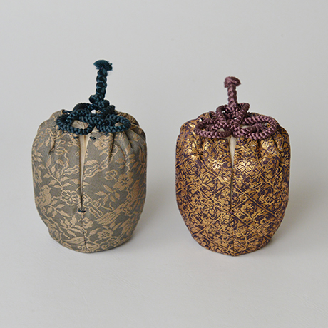 「No.8　加藤土師萌　釉裏金彩茶入 / KATO Hajime　Tea caddy, Underglazed gold」の写真　その7