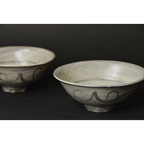 「No.96 絵刷毛目碗揃 五 / A set of 5 bowls, E-hakeme」の写真　その3