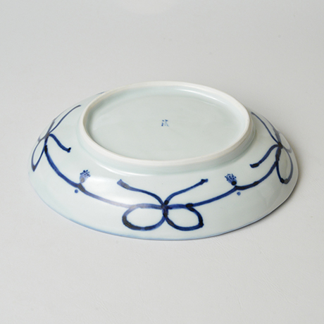 「No.13　草花散文楕円中皿 / Oval dish with scattered flowers design, Sometsuke」の写真　その4