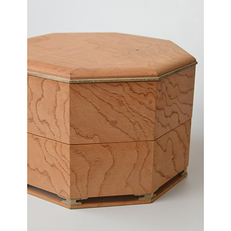 「No.13　八角重　ケヤキ　神代タモ  / Triple-tiered Box, Zelkova, Ancient Japanese ash」の写真　その8