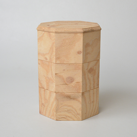 「No.18-2　ミニ八角重　ケヤキ / Octagonal Triple-tiered Box, Zelkova」の写真　その2