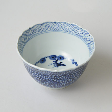 「No.20　蛸唐草文輪花深向付  / Dish with octopus arabesque design, Sometsuke」の写真　その3