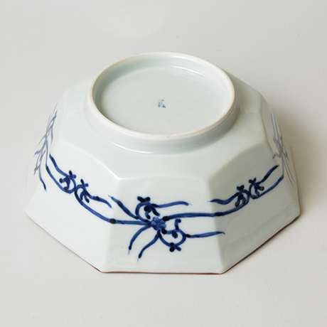 「No.43　祥瑞山水図八角中鉢 / Octagonal bowl with landscape design, Sometsuke」の写真　その4