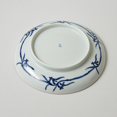 「No.7　飛馬文皿　七寸 / Dish with horse design, Sometsuke」の写真　その3