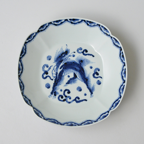 「No.8　花麒麟文四方皿　七寸 / Square dish with Qilin design, Sometsuke」の写真　その1