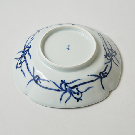 「No.8　花麒麟文四方皿　七寸 / Square dish with Qilin design, Sometsuke」の写真　その3