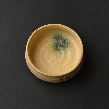 「No.25　黄瀬戸平盃 / Sake cup, Kiseto」の写真　その3