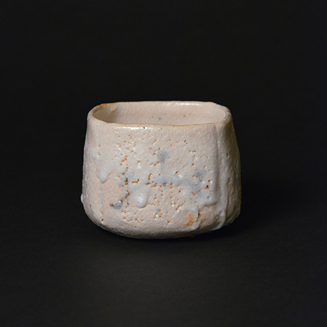 「No.27　志野猪口 / Sake cup, Shino, Choko shape」の写真　その1