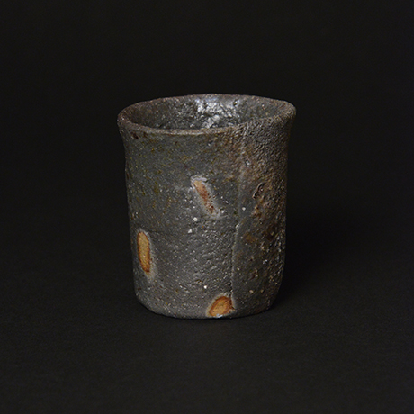 「No.36　備前窯変酒呑 / Guinomi, Bizen yohen」の写真　その1