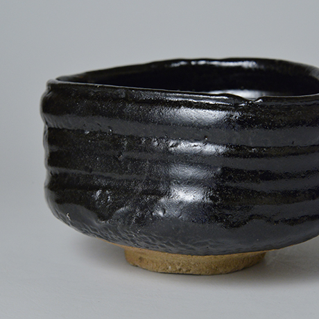 「No.5　織部黒茶盌 / Tea bowl, Oribe-kuro」の写真　その7