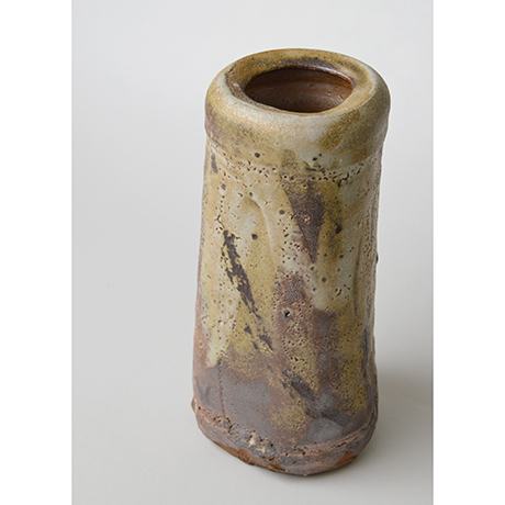 「No.31　灰紫志野花入 / Flower vase, Hai Murasaki-shino (Ashy Purple Shino)」の写真　その4