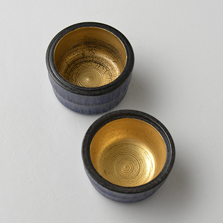 「No.41 色絵銀彩香合 / Incense container, Overglaze enamels and silver」の写真　その4