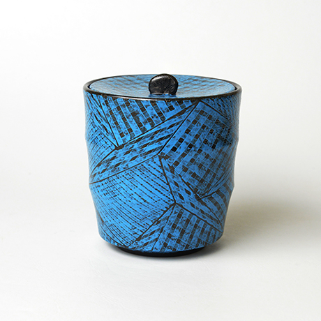 「No.5（図8） 色絵洋彩蓋物 / Covered vessel, Overglaze enamels」の写真　その1