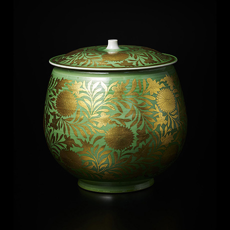 「9. 加藤土師萌　萌葱金襴手菊文飾壷　/　KATO Hajime　Vessel, Overglaze emamels and gold, hrysanthemum motif」の写真　その1