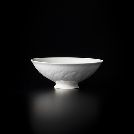 「18. 塚本快示　白瓷小碗 / TSUKAMOTO Kaiji　Small cup, White porcelain」の写真　その1