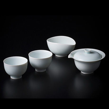 「19 塚本快示　青白磁茶器 / TSUKAMOTO Kaiji　Tea set, bluish white porcelain」の写真　その1