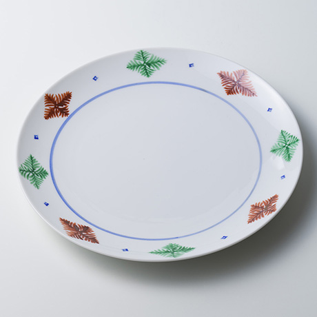 「No.9　色絵羊歯模様洋彩皿 洋彩肉皿に和彩試作 / Plate, Overglazed enamels, experimental prototype」の写真　その1