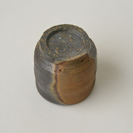 「No.24　金重道明　備前酒呑 / KANESHIGE Michiaki　Sake cup, Bizen」の写真　その6