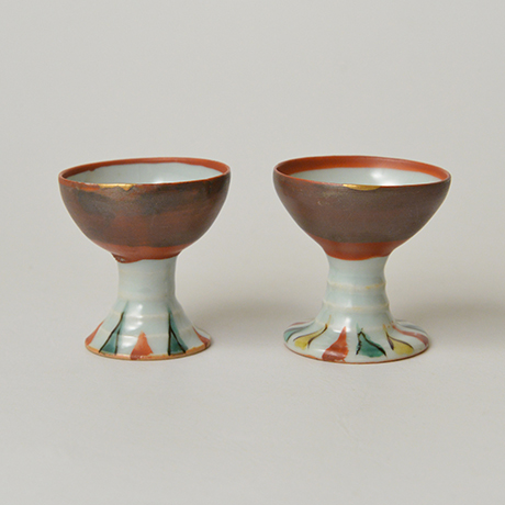 「No.32　北大路魯山人　赤絵呉須盃　二 / KITAOJI Rosanjin　A pair of stem cups, Overglaze red」の写真　その3