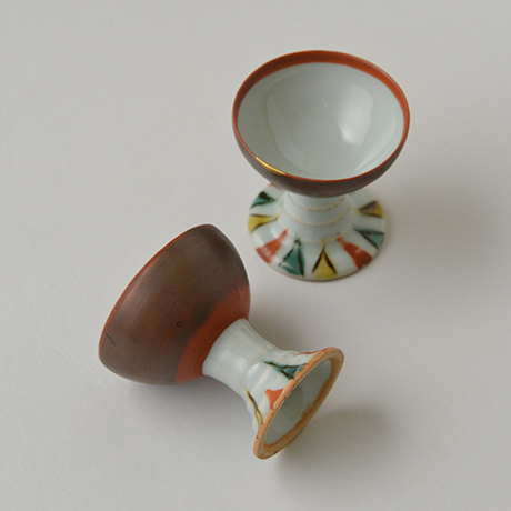 「No.32　北大路魯山人　赤絵呉須盃　二 / KITAOJI Rosanjin　A pair of stem cups, Overglaze red」の写真　その6