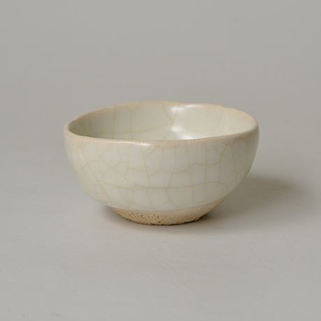 「No.34　小山冨士夫　白磁盃 / KOYAMA Fujio　Sake cup, White porcelain」の写真　その2
