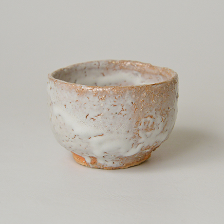 「No.4　三輪休和　萩酒盃 / MIWA Kyuwa　Sake cup, Hagi」の写真　その1