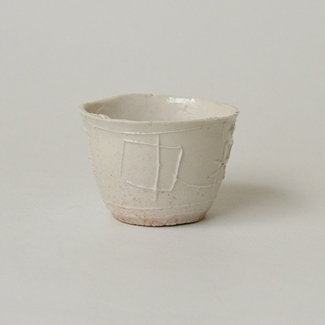 「No.47　八木一夫　白瓷盃 / YAGI Kazuo　Sake cup, White porcelain」の写真　その4