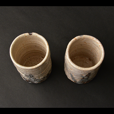 「No.15　絵志野湯呑 ( 一対) / A pair of Yunomi, E-shino」の写真　その6