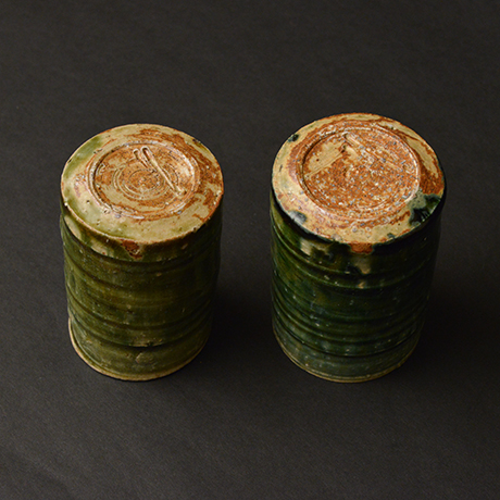 「No.29　オリベ湯呑 ( 一対) / A pair of Yunomi, Oribe」の写真　その7