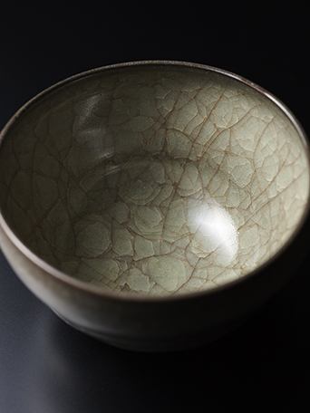 窯変米色瓷碗