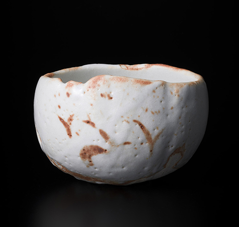 「No.121　志野　（桜の絵）　／　Chawan, Shino, Cherry Blossom design」の写真　その1