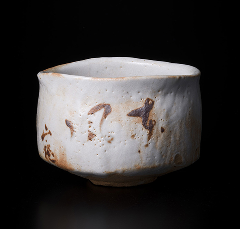 「No.85　志野　銘：馬耳東風　／　Chawan, Shino, “Baji Tohu”」の写真　その2