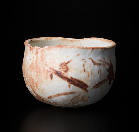 「No.52　志野　銘：釣人　／　Chawan, Shino, “Tsuri bito”」の写真　その1