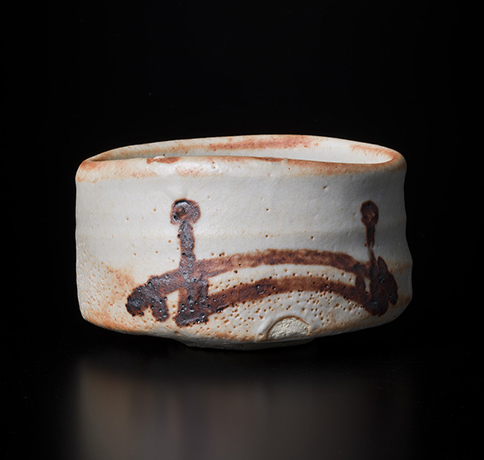 「No.84　志野　銘：橋の画　／　Chawan, Shino, “Hashi no E”」の写真　その1