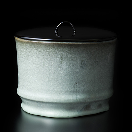 「12.　塚本快示　青磁水指　／　TSUKAMOTO Kaiji　Water container, Porcelain」の写真　その1