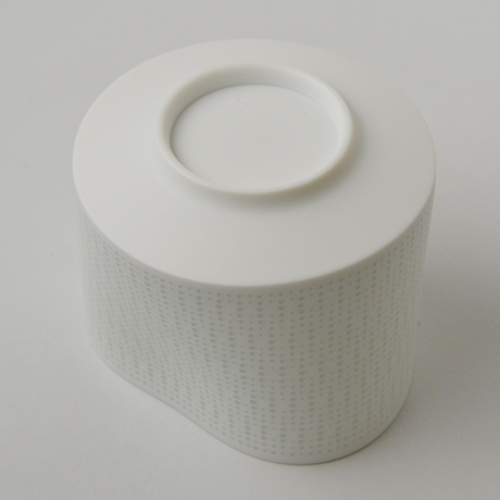 「24. 　新里明士　光碗　／　NIISATO Akio　Chawan, White porcelain, Luminescent vessel」の写真　その7