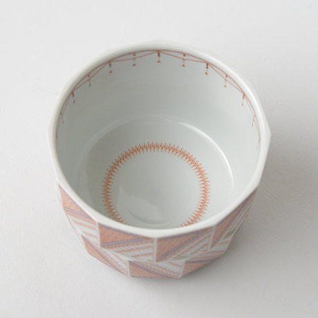 「33. 　見附正康　赤絵細描小紋面取茶碗　／　MITSUKE Masayasu　Chawan, Akae, Fine line pattern」の写真　その3