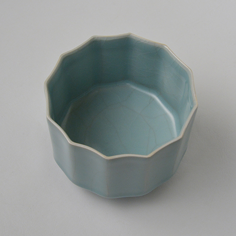 「No.20　青瓷茶碗 / Chawan, Celadon」の写真　その3