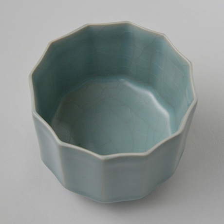 「No.21　青瓷茶碗 / Chawan, Celadon」の写真　その3