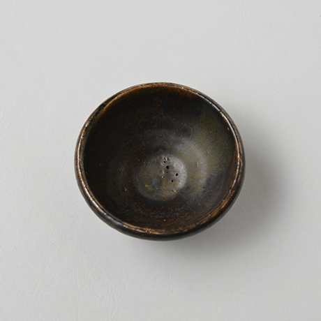 「No.28　酒盃　黒／Sake cup, black」の写真　その4