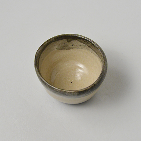 「No.80　 酒觴（呉須刷毛）／Sake cup (brush on blue)」の写真　その4