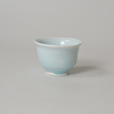 「No.9　青白磁盃／Sake cup, celadon」の写真　その3