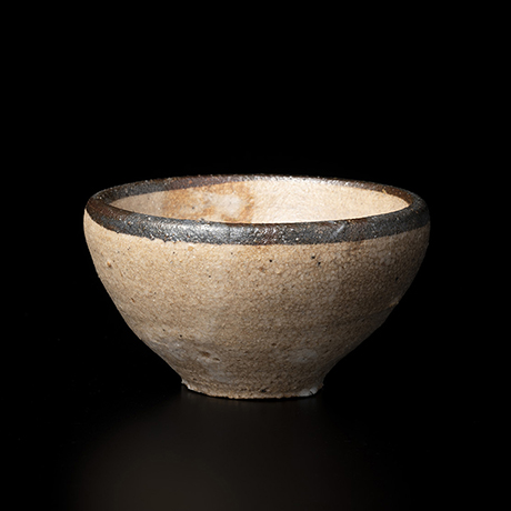 「No.61　 唐津皮鯨酒觴／Sake cup, Karatsu-kawakujira」の写真　その1