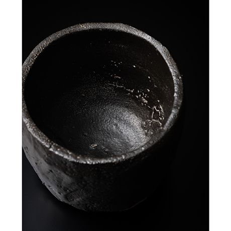 「No.23 瀬戸黒茶垸 / Tea bowl, Setoguro (black-Seto) type」の写真　その2