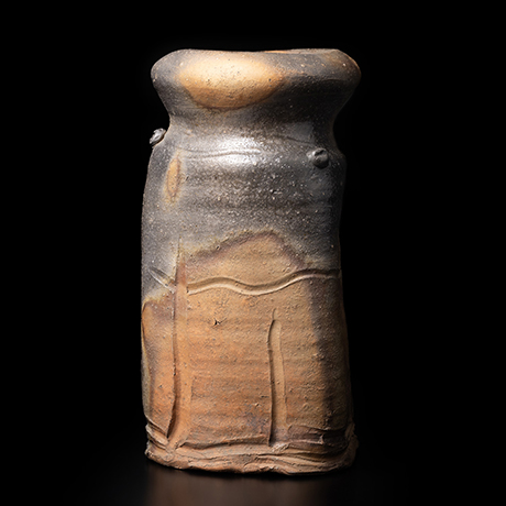 「No.48 備前窯変三角花入 / Flower vase, Triangular tubular shape, Bizen」の写真　その1