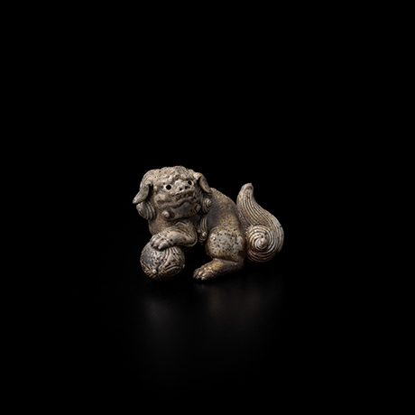 「No.60 備前小獅子帖鎮 / Paper weight, Lion shape, Bizen」の写真　その1